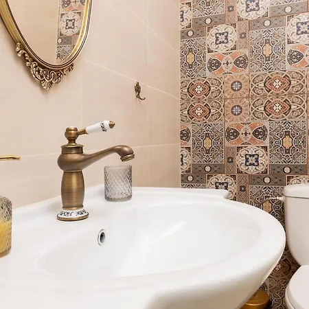 Apartamento The Blue House In Kapana - Aristocratic 1bd Flat Plovdiv